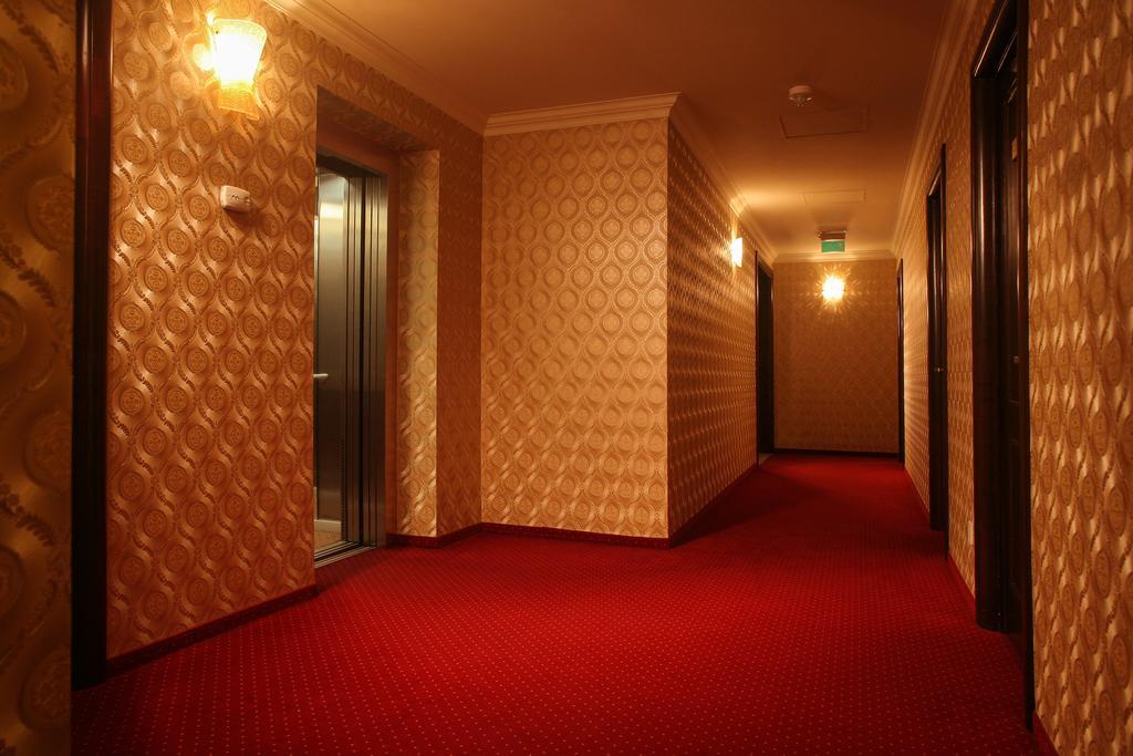 Hotel Novera Timişoara Exterior foto